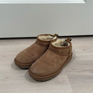 UGG Classic Ultra Mini